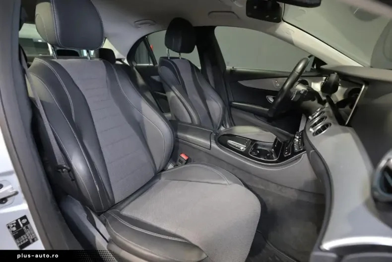 Mercedes-Benz E 220 din 2022 cu 59.250 km - oferta MER162564 - foto 22