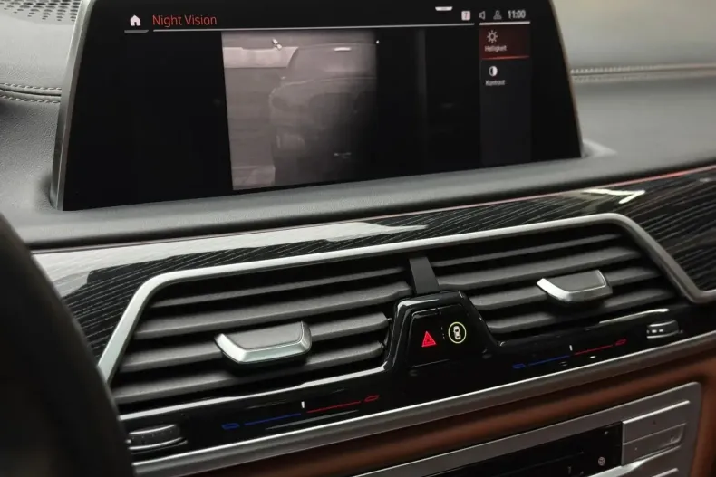 BMW 740 din 2022 cu 84.500 km - oferta BMW162565 - foto 15