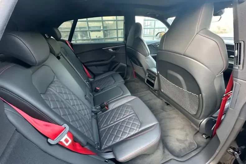 Audi Q8 din 2025 cu 15.500 km - oferta AUD162566 - foto 16