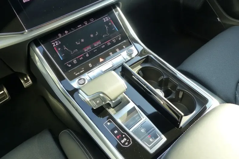 Audi Q8 din 2024 cu 31.880 km - oferta AUD162568 - foto 16