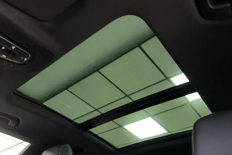 Audi Q8 din 2024 cu 25.876 km - oferta AUD162569 - foto 19