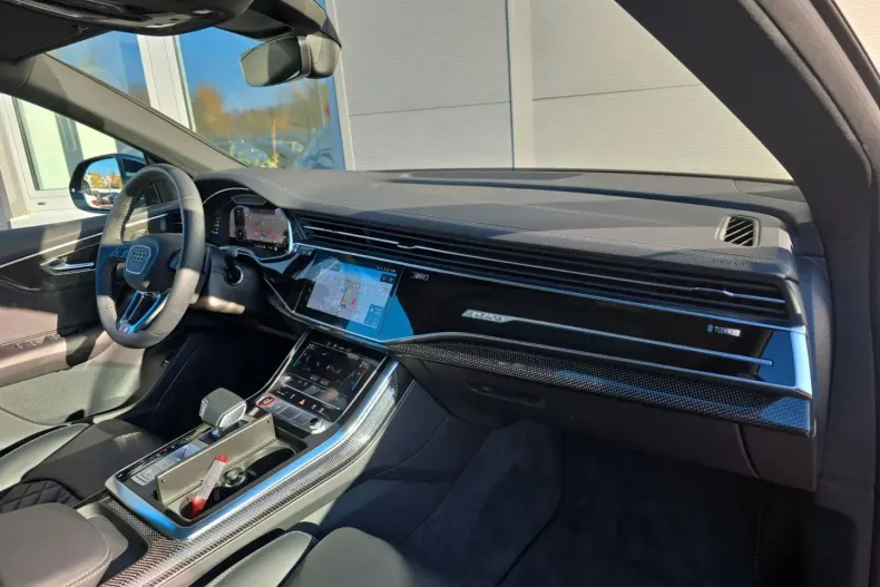 Audi SQ8 din 2023 cu 23.914 km - oferta AUD162571 - foto 13