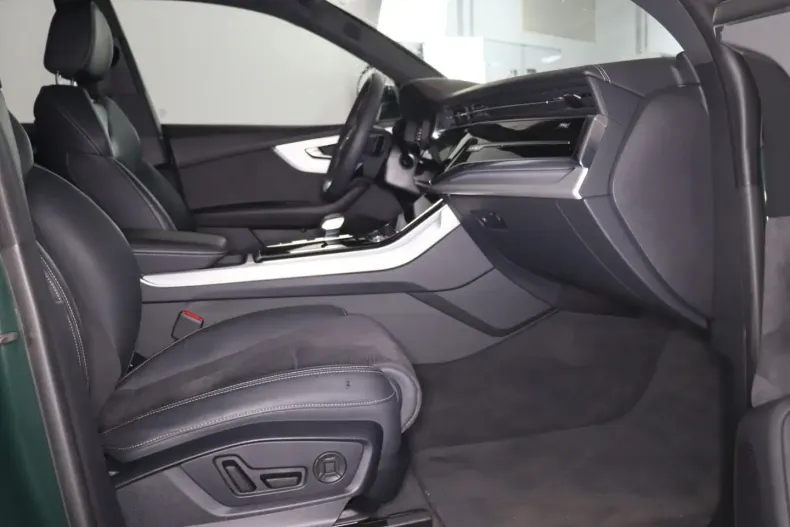 Audi Q8 din 2023 cu 38.472 km - oferta AUD162572 - foto 19