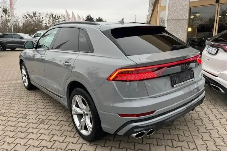 Audi SQ8 din 2023 cu 49.986 km - oferta AUD162574 - foto 3