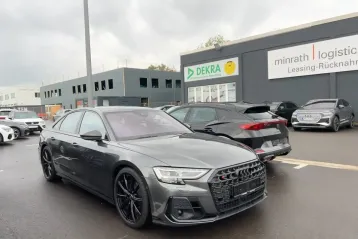 Audi S8 din 2023 - oferta AUD162578