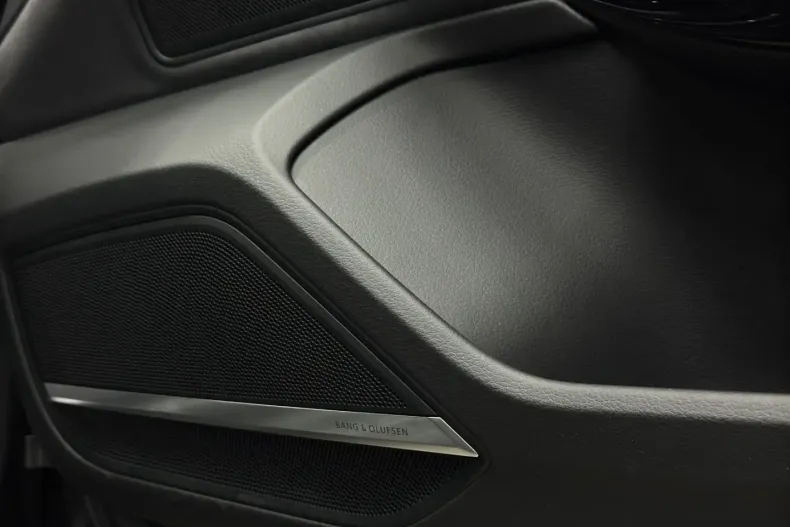 Audi S8 din 2024 cu 43.395 km - oferta AUD162580 - foto 18