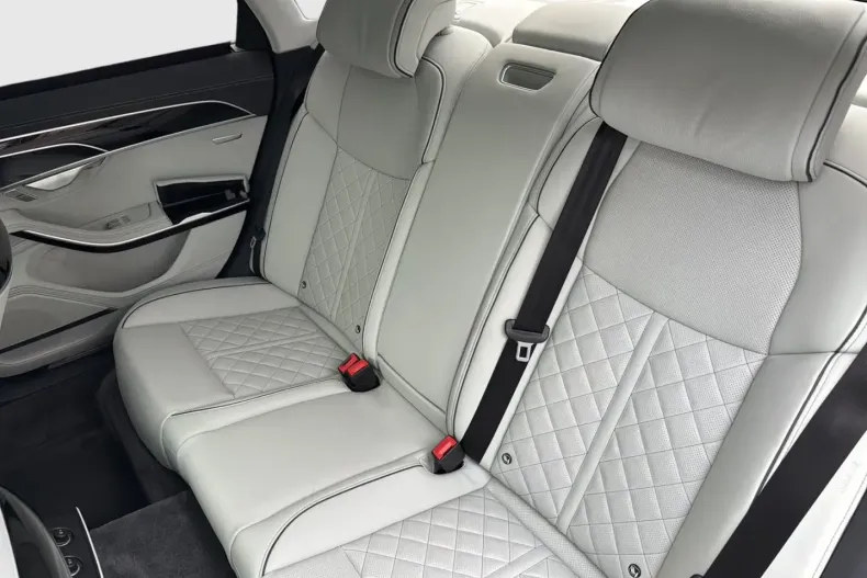 Audi S8 din 2023 cu 41.810 km - oferta AUD162581 - foto 14