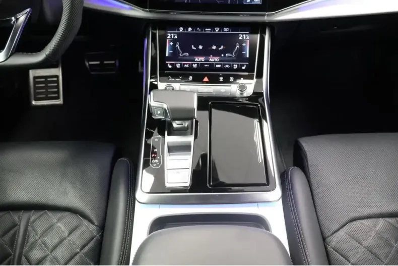 Audi Q8 din 2024 cu 21.850 km - oferta AUD162582 - foto 13