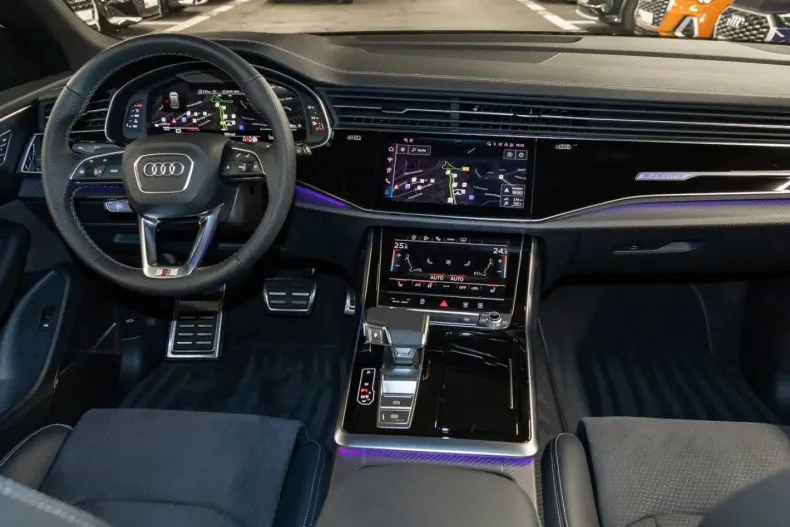 Audi Q8 din 2025 cu 8.301 km - oferta AUD162583 - foto 12