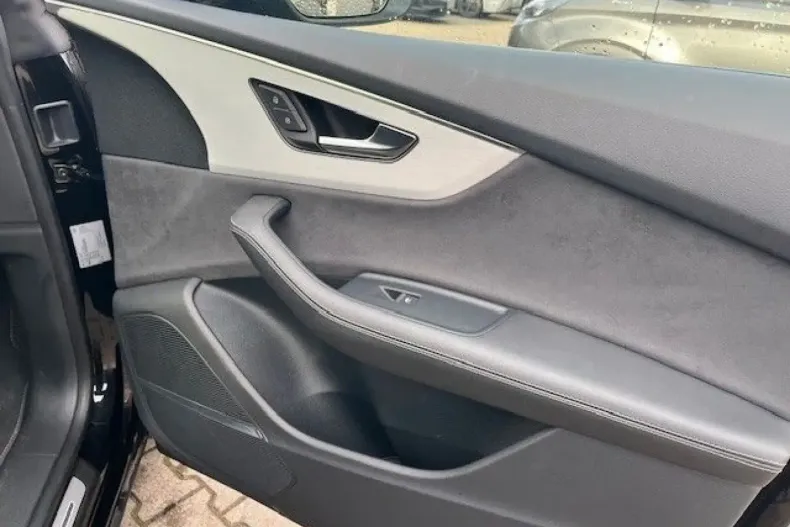 Audi Q8 din 2023 cu 47.200 km - oferta AUD162585 - foto 16