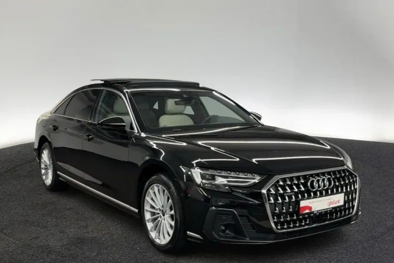 Audi A8 din 2023 cu 67.750 km - oferta AUD162591 - foto 1