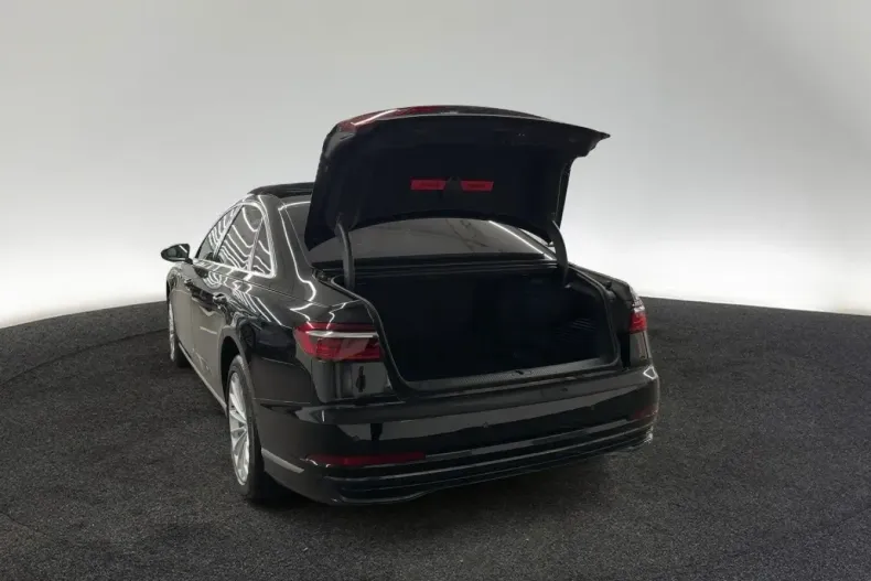 Audi A8 din 2023 cu 67.750 km - oferta AUD162591 - foto 5