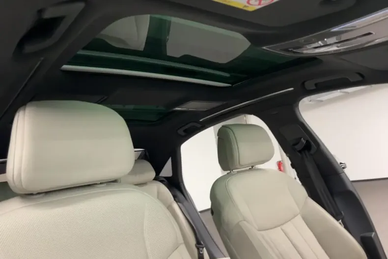 Audi A8 din 2023 cu 67.750 km - oferta AUD162591 - foto 13