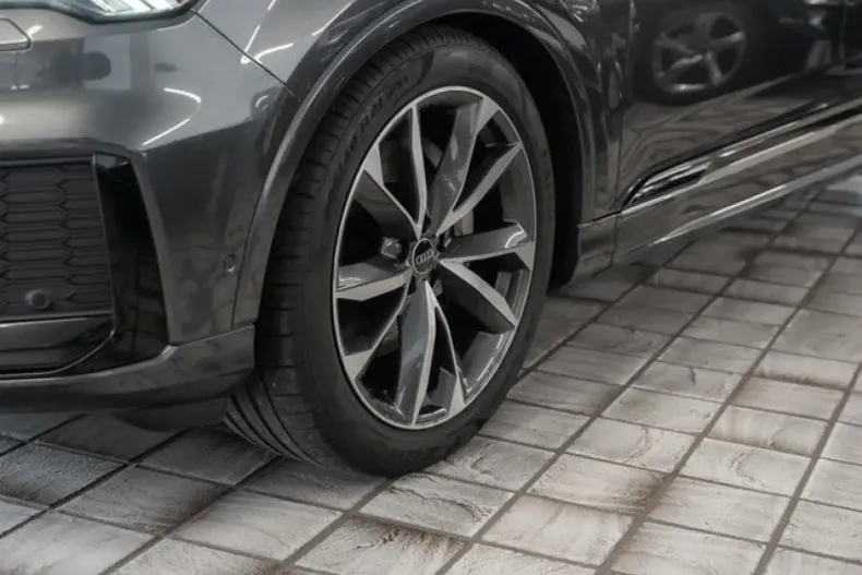 Audi Q7 din 2023 cu 58.910 km - oferta AUD162603 - foto 6