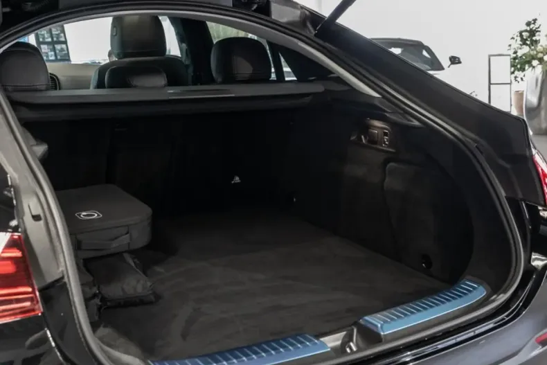 Mercedes-Benz GLE 350 din 2025 cu 18.976 km - oferta MER162604 - foto 11