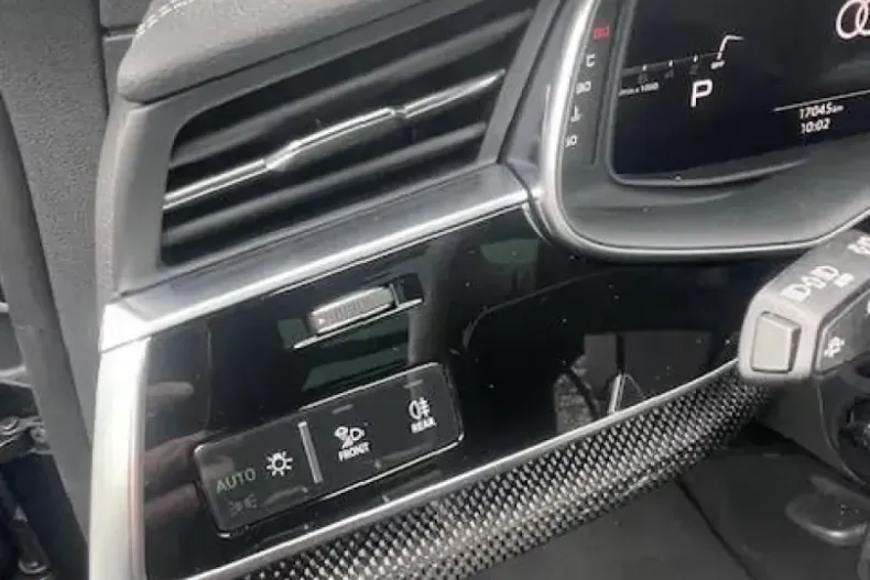 Audi SQ8 din 2024 cu 32.958 km - oferta AUD162607 - foto 9