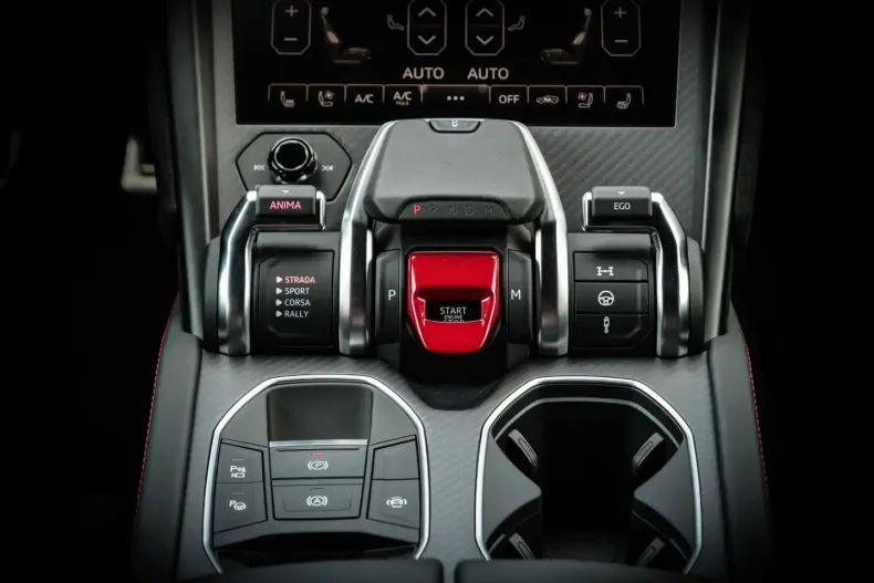 Lamborghini Urus din 2023 cu 10.500 km - oferta LAM162609 - foto 10