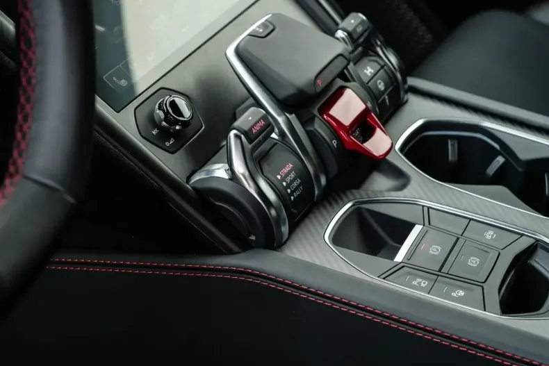 Lamborghini Urus din 2023 cu 10.500 km - oferta LAM162609 - foto 11