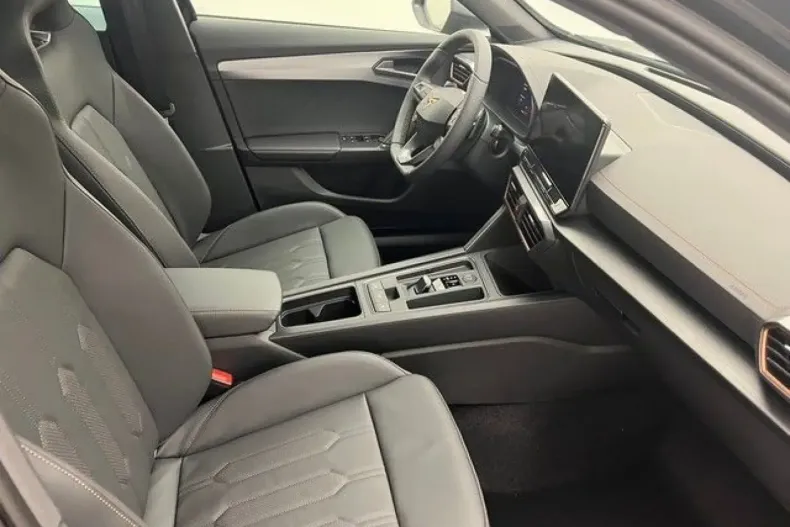 Cupra Formentor din 2023 cu 2.690 km - oferta CUP162614 - foto 2