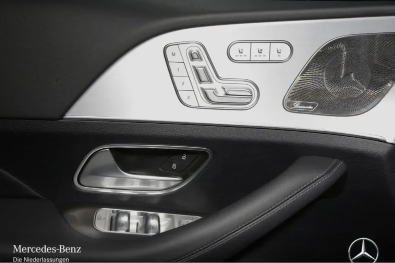 Mercedes-Benz GLE 400 din 2025 cu 9.262 km - oferta MER162619 - foto 14