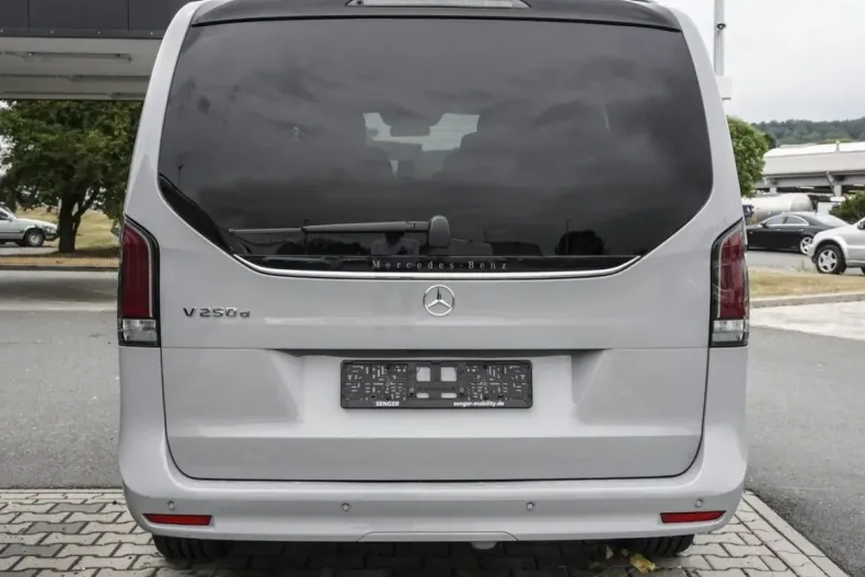 Mercedes-Benz V 250 din 2024 cu 6.300 km - oferta MER162621 - foto 4