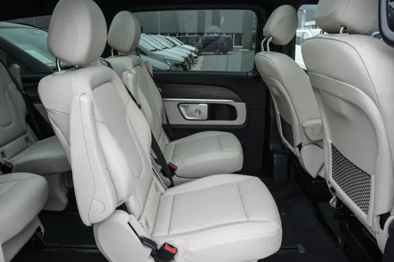 Mercedes-Benz V 250 din 2024 cu 6.300 km - oferta MER162621 - foto 7