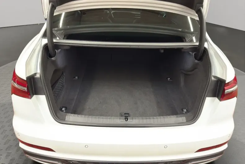 Audi A6 din 2022 cu 52.833 km - oferta AUD162622 - foto 17