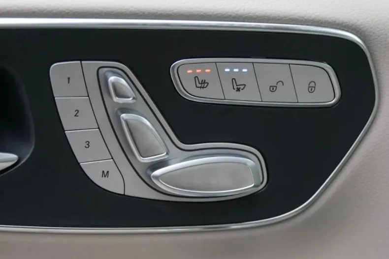 Mercedes-Benz V 250 din 2024 cu 9.300 km - oferta MER162624 - foto 15