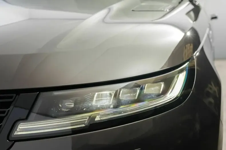 Land Rover Range Rover Sport din 2023 cu 34.000 km - oferta LAN162632 - foto 9