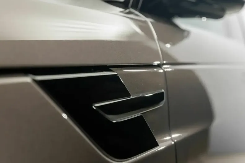 Land Rover Range Rover Sport din 2023 cu 34.000 km - oferta LAN162632 - foto 12