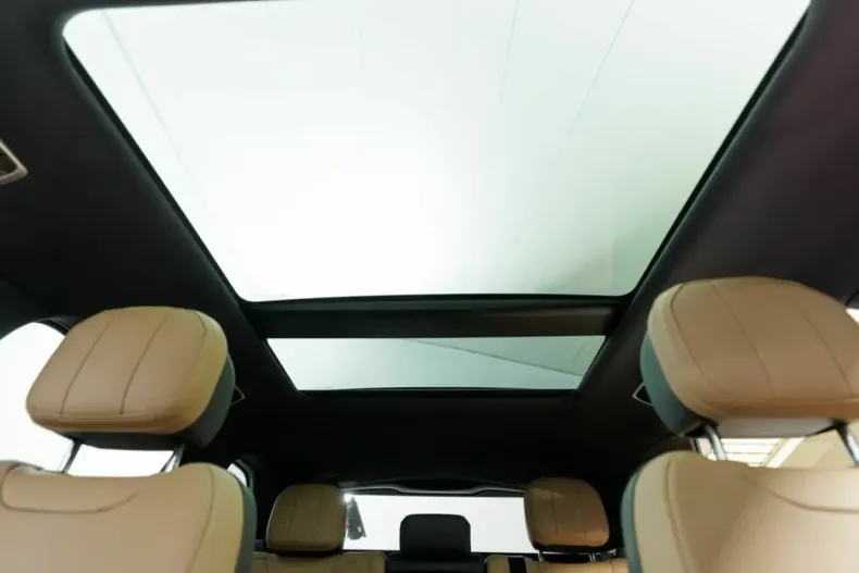 Land Rover Range Rover Sport din 2023 cu 34.000 km - oferta LAN162632 - foto 22