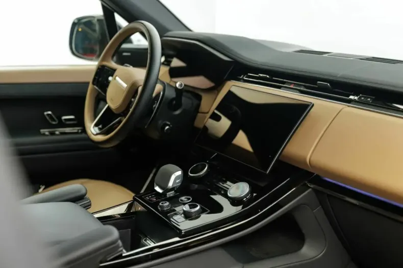 Land Rover Range Rover Sport din 2023 cu 34.000 km - oferta LAN162632 - foto 30