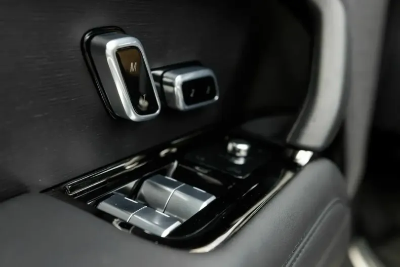 Land Rover Range Rover Sport din 2023 cu 34.000 km - oferta LAN162632 - foto 33