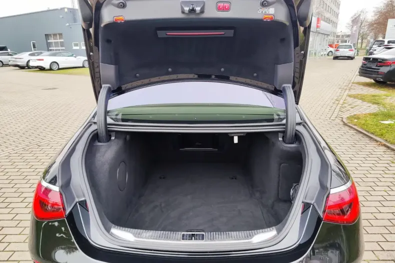 Mercedes-Benz S 580 din 2022 cu 69.900 km - oferta MER162639 - foto 10