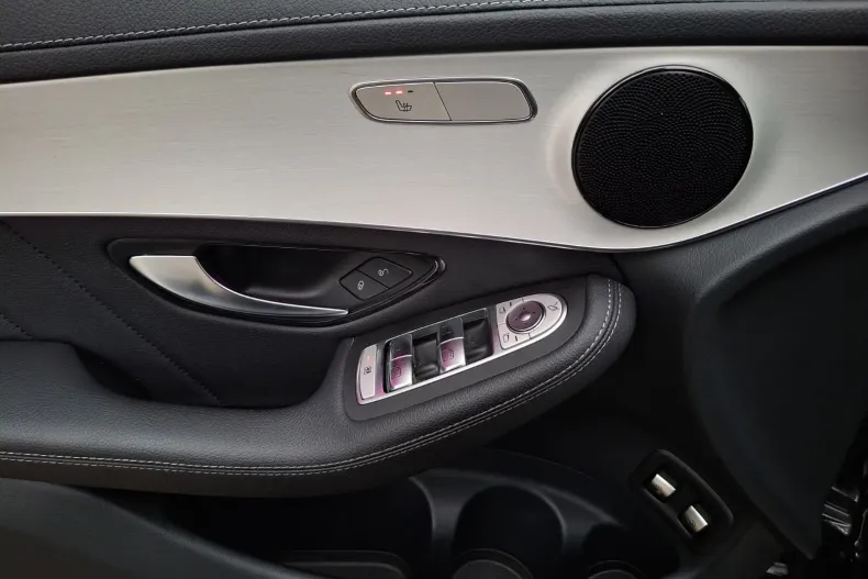 Mercedes-Benz GLC din 2020 cu 131.867 km - oferta MER162661 - foto 29