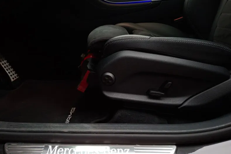 Mercedes-Benz GLC din 2020 cu 131.867 km - oferta MER162661 - foto 30