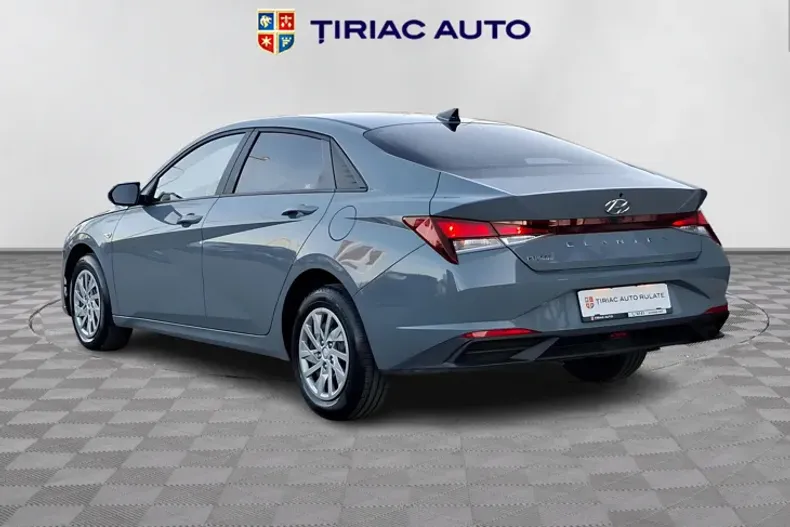 Hyundai Elantra din 2022 cu 41.793 km - oferta HYU162662 - foto 4