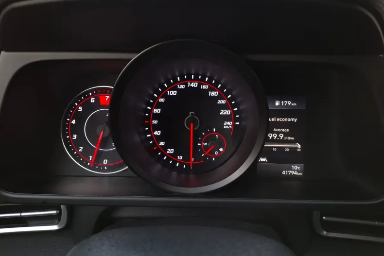 Hyundai Elantra din 2022 cu 41.793 km - oferta HYU162662 - foto 10