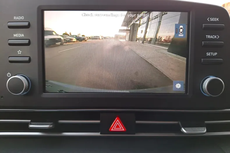 Hyundai Elantra din 2022 cu 41.793 km - oferta HYU162662 - foto 17