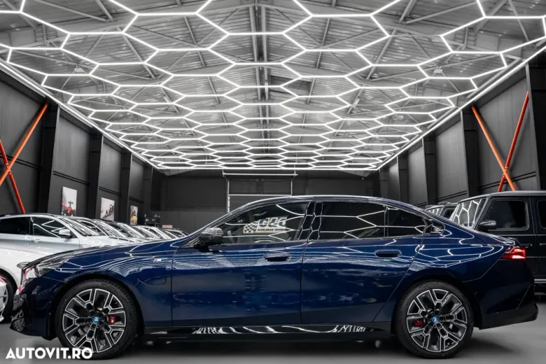 BMW Seria 5 din 2024 cu 14.000 km - oferta BMW162679 - foto 31