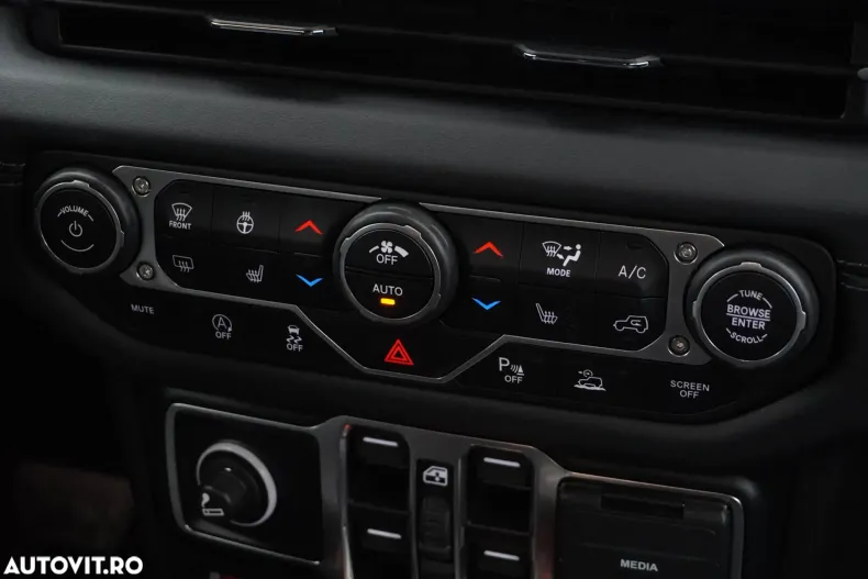 Jeep Wrangler din 2024 cu 15.326 km - oferta JEE162680 - foto 15