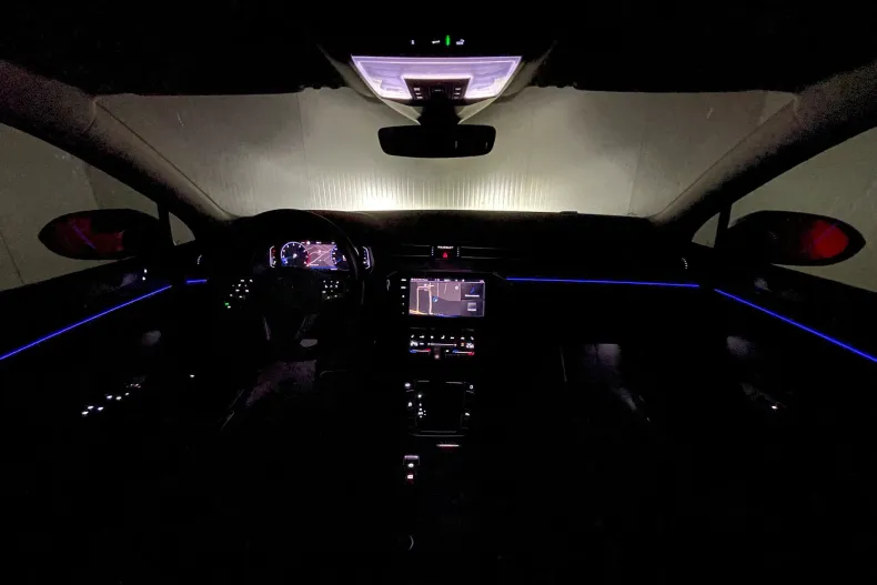 Volkswagen Passat din 2021 cu 70.869 km - oferta VOL162686 - foto 7