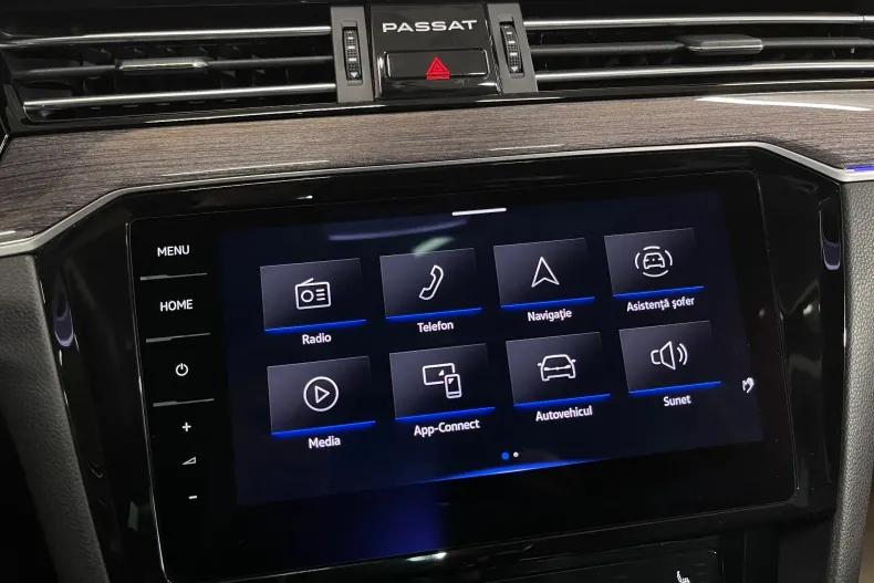 Volkswagen Passat din 2021 cu 70.869 km - oferta VOL162686 - foto 20