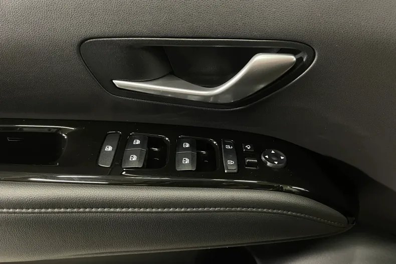 Hyundai TUCSON din 2021 cu 112.219 km - oferta HYU162688 - foto 20