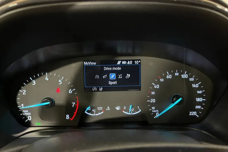 Ford Puma din 2021 cu 95.426 km - oferta FOR162689 - foto 24