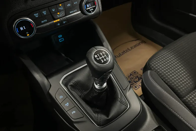 Ford Focus din 2022 cu 82.245 km - oferta FOR162693 - foto 20