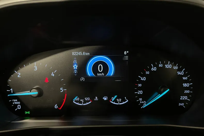 Ford Focus din 2022 cu 82.245 km - oferta FOR162693 - foto 26