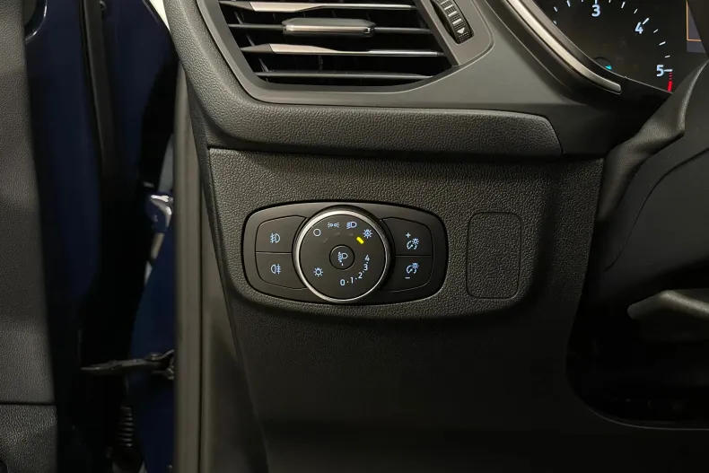 Ford Focus din 2020 cu 32.935 km - oferta FOR162695 - foto 24