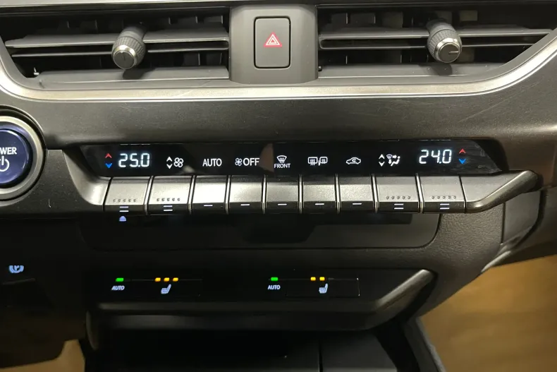 Lexus UX din 2021 cu 77.738 km - oferta LEX162697 - foto 16