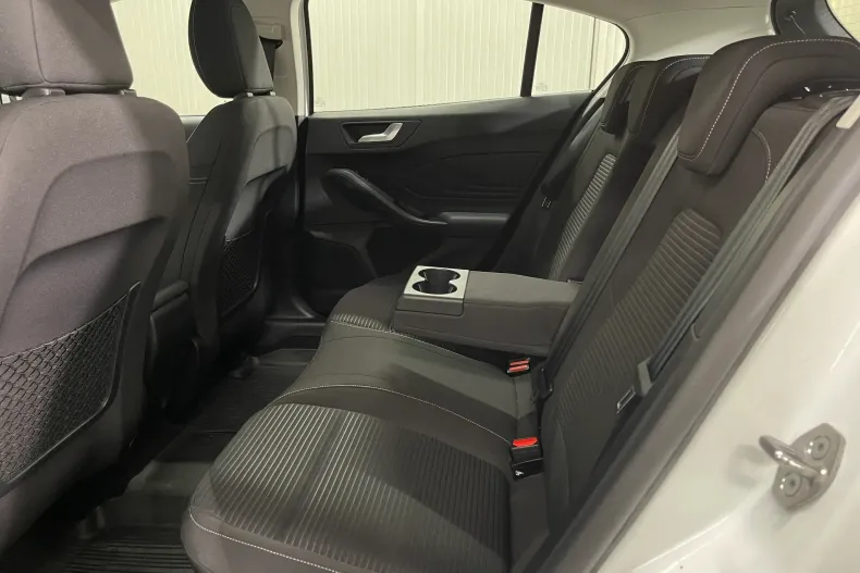 Ford Focus din 2021 cu 70.754 km - oferta FOR162698 - foto 11